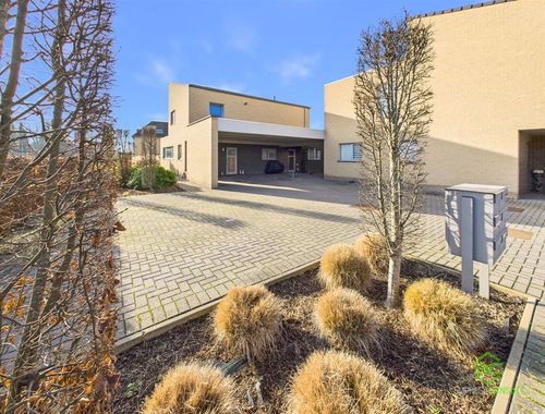                                         Maison à vendre à Sint-Truiden, € 354.000
