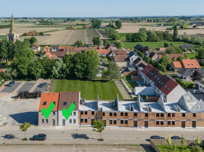 Woonomgeving De Lelie: 18 nieuwbouwwoningen in het landelijke en historische Beauvoorde&amp;nbsp;&amp;nbsp;- REEDS 7 VERKOCHT!<br />
Salons De Lelie... Jaren