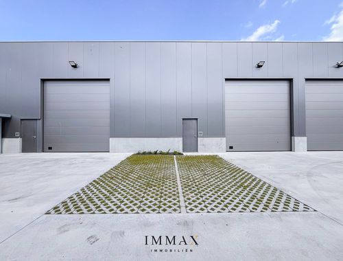                                         Bâtiment d’entreprise à vendre à Brugge, € 597.500
