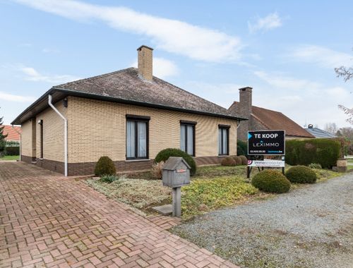                                        Maison à vendre à Reet, € 499.000
