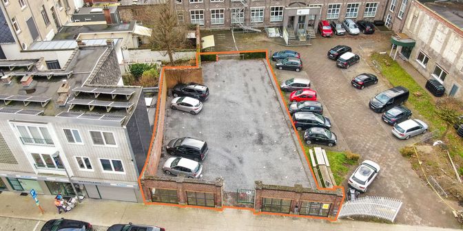 Garage à louer à Beverlaai 3, 8500 Kortrijk