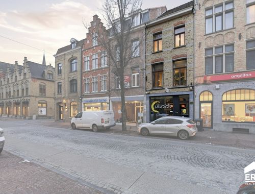                                         Bien commercial à vendre à Ieper, € 520.000
