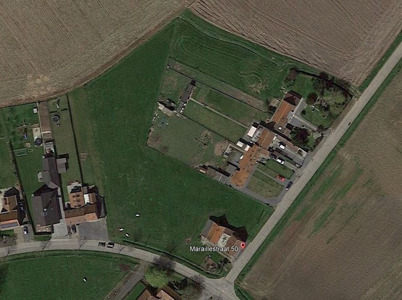 Terrain à vendre
                    à 8582 Outrijve