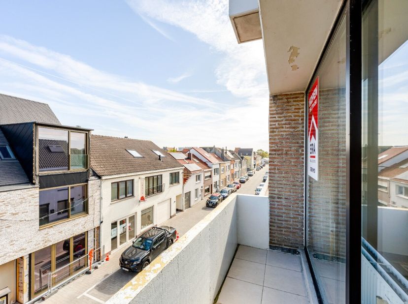 Te koop: instapklaar appartement in Oostende, gelegen in de Slachtersstraat op een rustige, residentiële locatie nabij winkels, scholen en openbaar ve