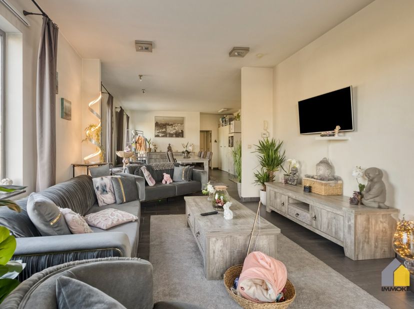 Appartement à vendre
                    à 3665 As