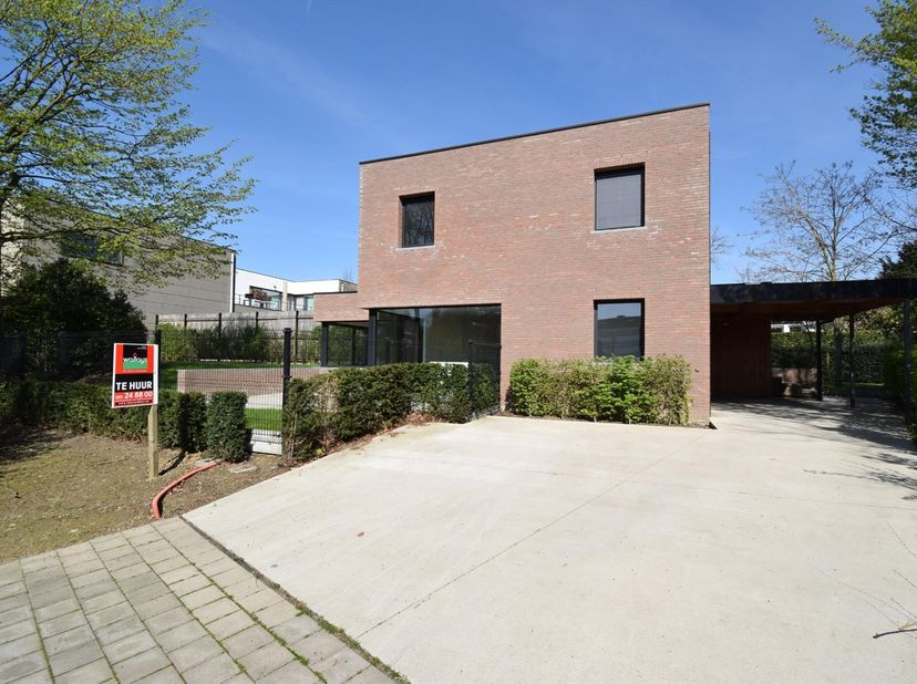 Maison à louer
                    à 8800 Roeselare