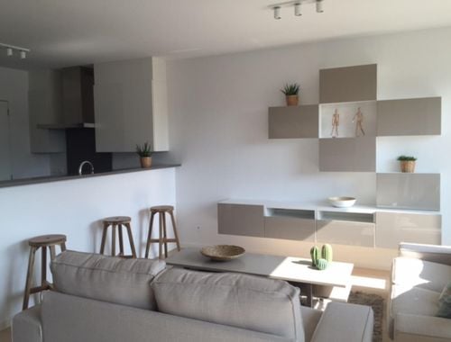                                         Appartement te huur in Sint-Lambrechts-Woluwe, € 2.200
