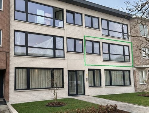                                         Appartement te huur in Berchem, € 1.295
