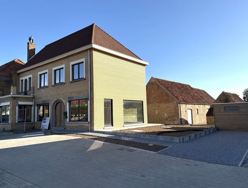                                         Woning te koop in Lapscheure, € 495.000
