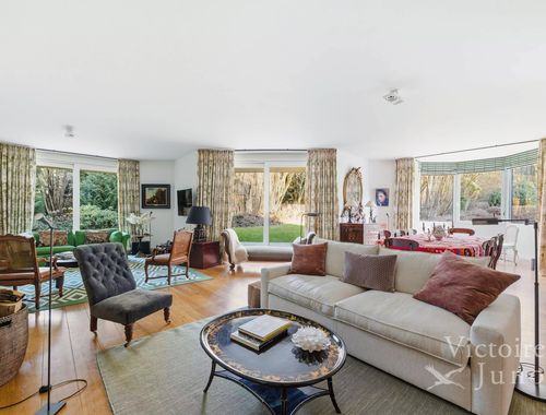                                         Appartement te koop in Ukkel, € 1.495.000
