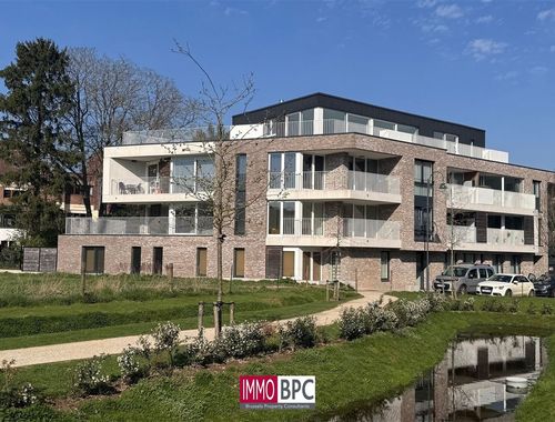                                         Penthouse à vendre à Berchem-Sainte-Agathe, € 595.000
