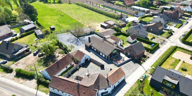 Huis te koop in Steenweg Deinze 52 bus A, 9810 Nazareth
