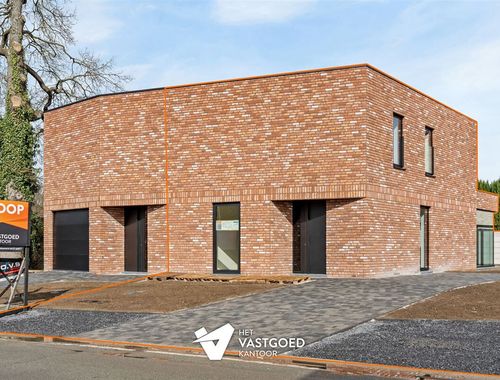                                         Eengezinswoning te koop in Koersel, € 390.000
