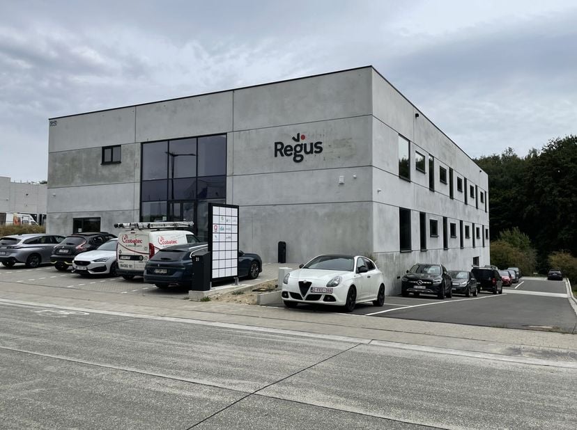 Bedrijfsvastgoed te huur in ,
                    6040 Jumet
