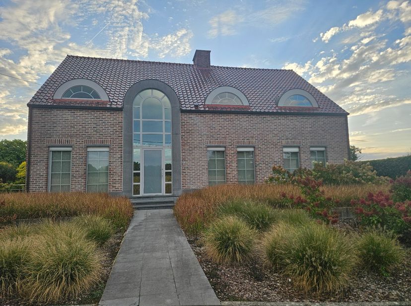 Maison à louer à Meren 15,
                    2250 Olen