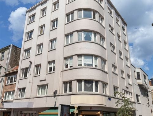                                         Appartement te koop in Ukkel, € 365.000

