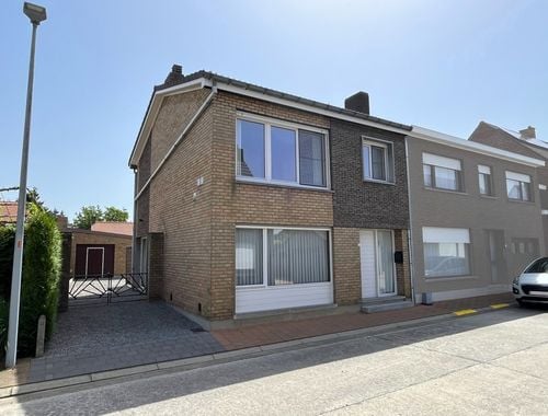                                         Maison à vendre à Beernem, € 295.000
