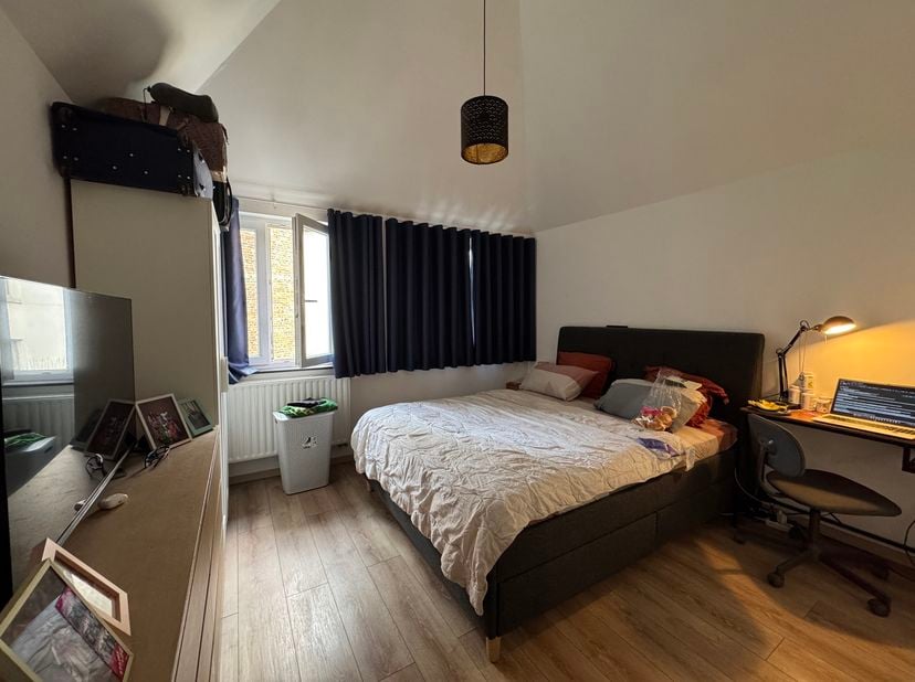 3 chambres meublées disponibles dans une maison de colocation de caractère – Quartier du Sablon<br />
Au cœur du Sablon, dans le quartier historique e