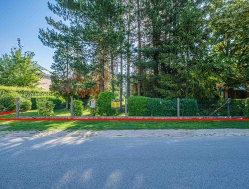                                         Bouwgrond te koop in Kessel, € 365.000
