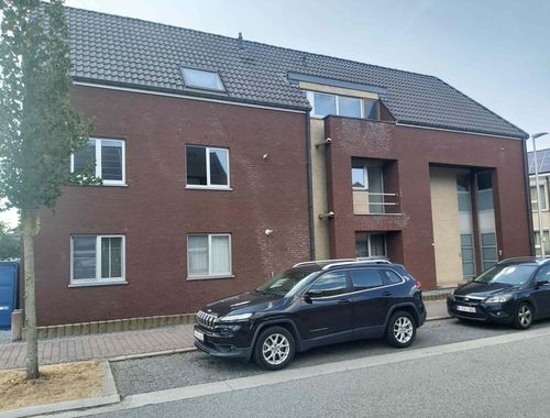                                         Appartement à louer à Diepenbeek, € 950
