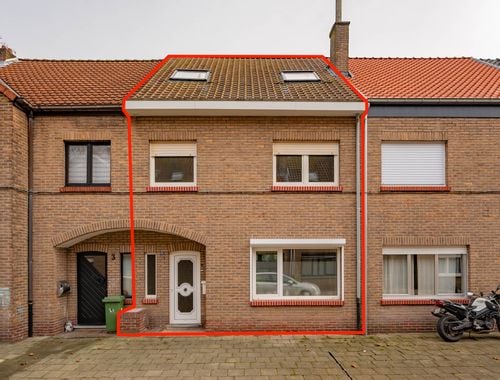                                         Maison deux facades à vendre à Niel, € 335.000

