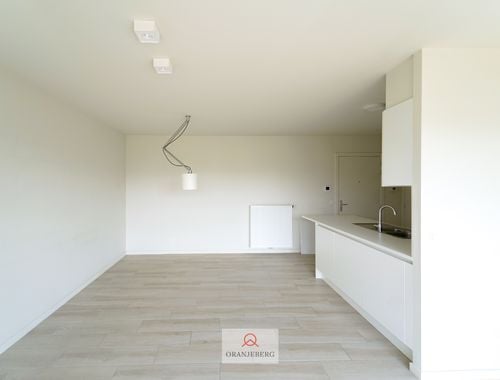                                         Appartement à louer à Destelbergen, € 975
