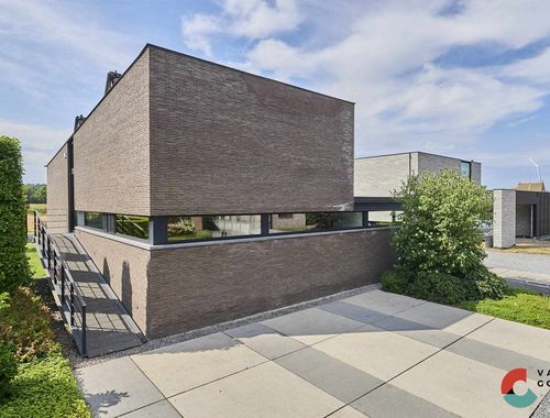                                         Villa te koop in Hechtel, € 675.000
