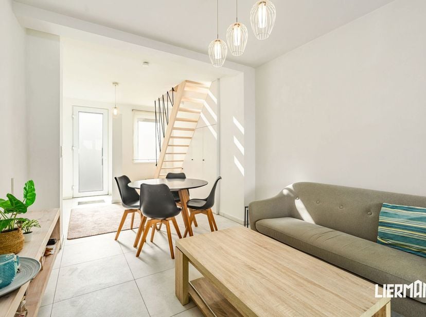 Appartement te koop in Doolhofstraat 14,
                    9300 Aalst