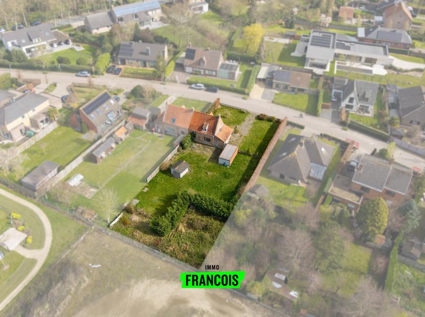 Vous cherchez un projet exceptionnel à vendre à Gistel ? Découvrez ce projet de (re)construction hors du commun dans la Mosselstraat, situé sur un vas