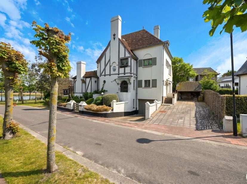 Huis te koop in Georginapad 1,
                    8300 Knokke