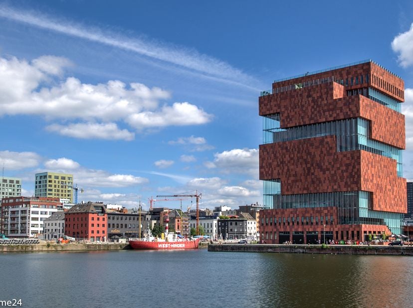 Sfeervol gerenoveerd en gemeubeld appartement in de bruisende wijk ’t Eilandje.<br />
Bent u op zoek naar een modern appartement met een toplocatie? D