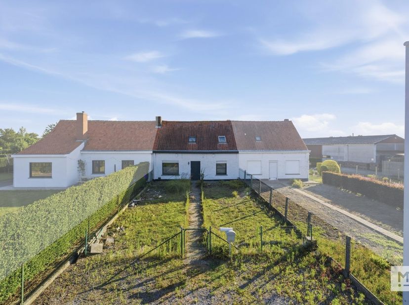 Huis te koop in Drie Beloftenstraat 4,
                    8980 Geluveld