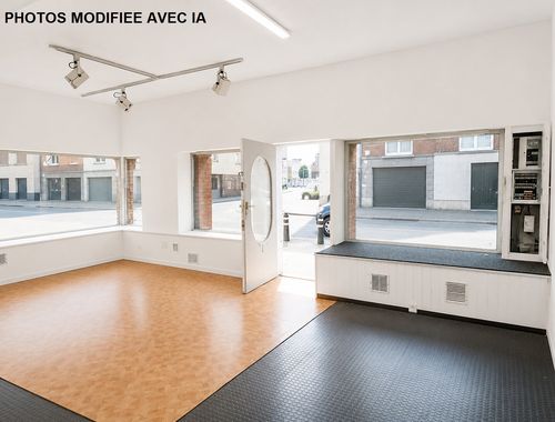                                         Kantoor te koop in Ganshoren, € 225.000

