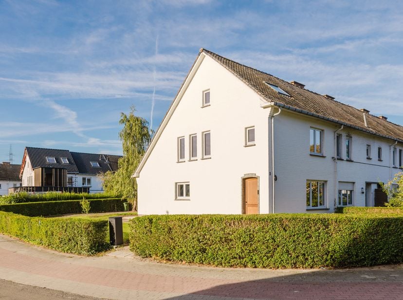 Huis te koop in Triestlaan 1,
                    9820 Merelbeke