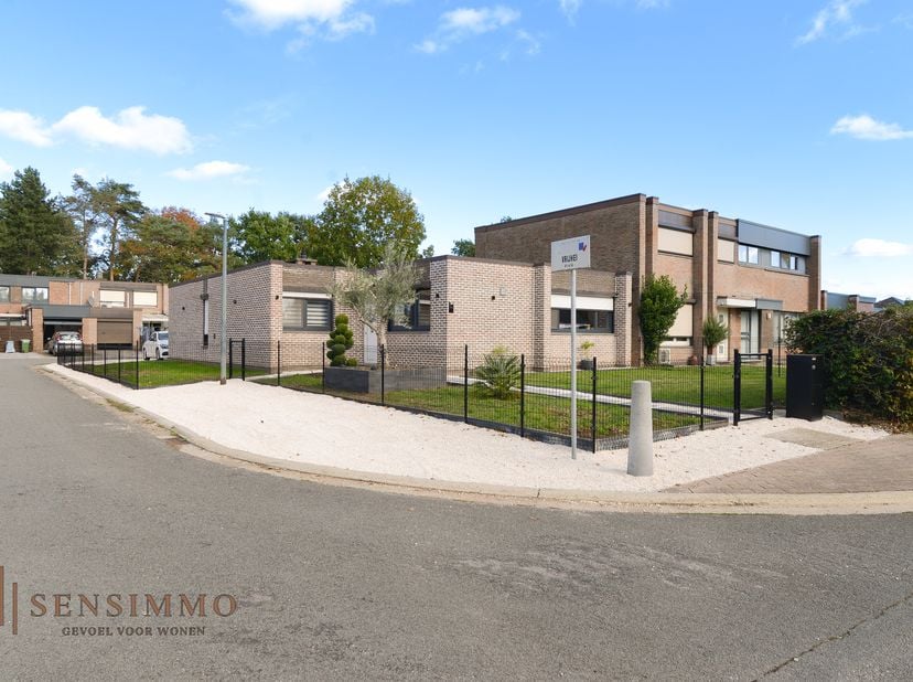 Huis te koop in Leopoldstraat 70,
                    3630 Mechelen-aan-de-Maas