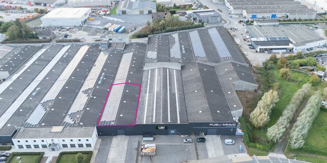 Bedrijfsvastgoed te huur in Schoendalestraat 306, 8790 Waregem