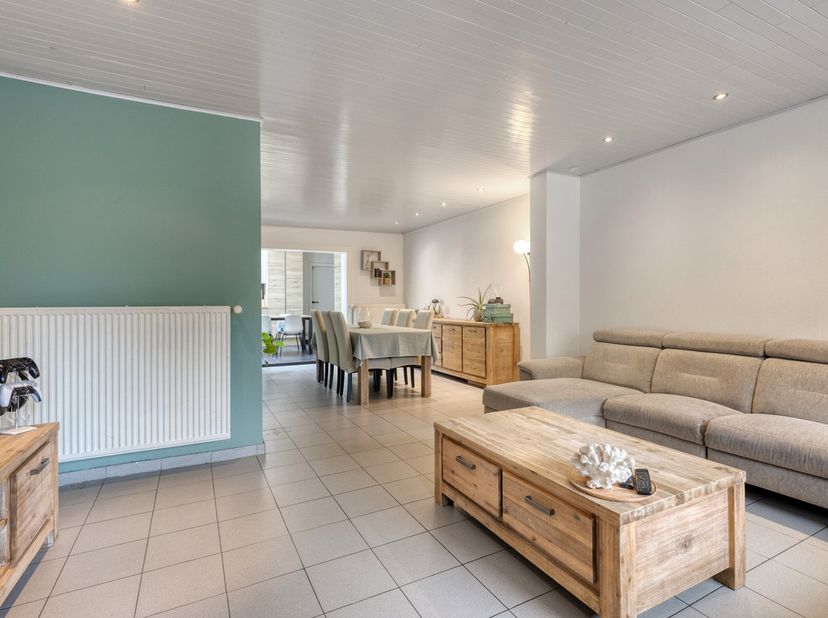 Huis te koop in Sint-Laurentiusstraat 2,
                    8210 Zedelgem