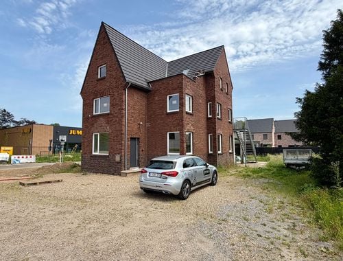                                         Appartement à vendre à Dilsen-Stokkem, € 269.000
