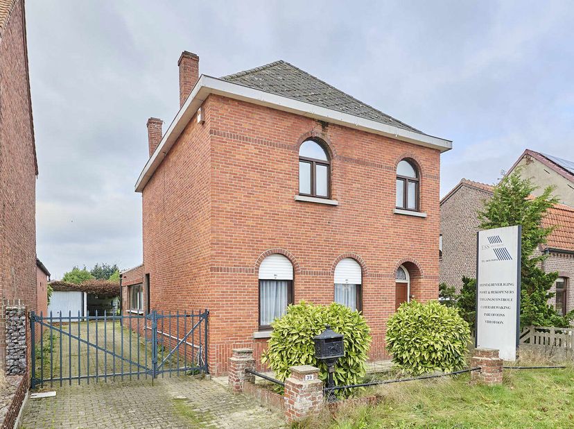 Maison à vendre
                    à 3940 Hechtel