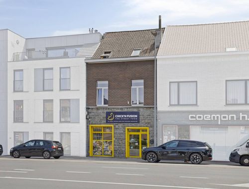                                         Handelspand met woonst te koop in Kortrijk, € 278.000
