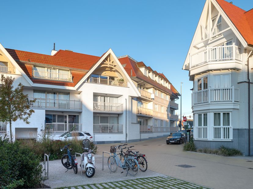 Garage te huur in Elizabetlaan 270 bus G13,
                    8301 Duinbergen