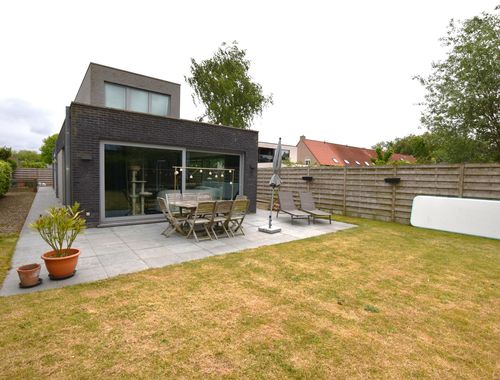                                         Woning te huur in Oostkamp, € 1.425

