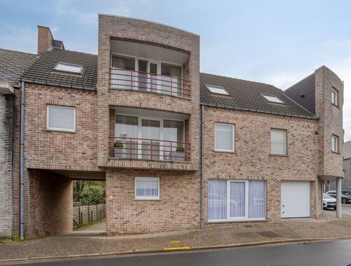                                         Appartement te koop in Denderleeuw, € 248.000
