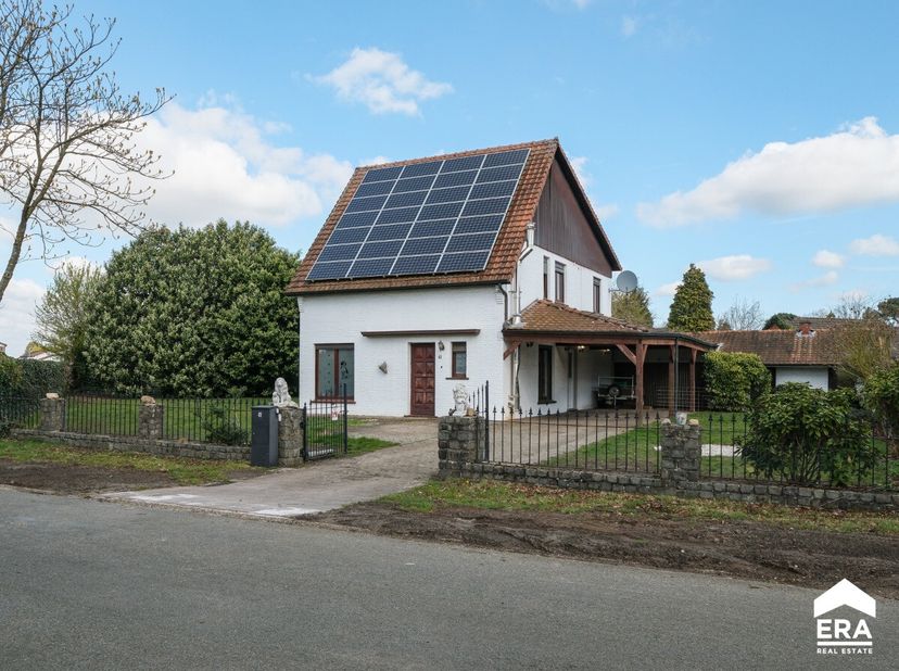 [[ CE BIEN PARTICIPE À LA JOURNÉE MAISONS OUVERTES ERA LE 13/6 DE 14:30 À 15:30 ]]<br />
Ce bien participe à la Journée Maisons Ouvertes ERA. Visitabl