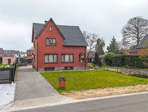                                         Woning te koop in Heusden, € 429.000
