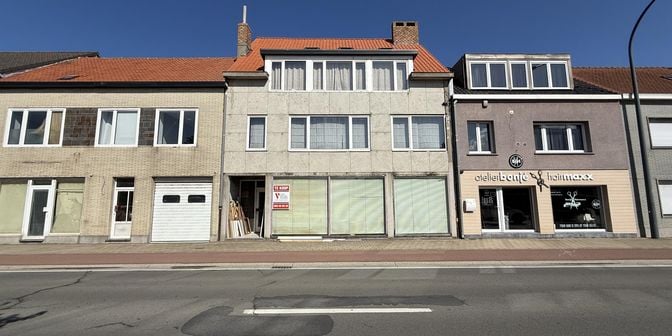 Bien professionnel à vendre à Gistelsesteenweg 81, 8400 Oostende