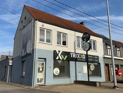                                         Handelszaak te koop in Deinze, € 430.000
