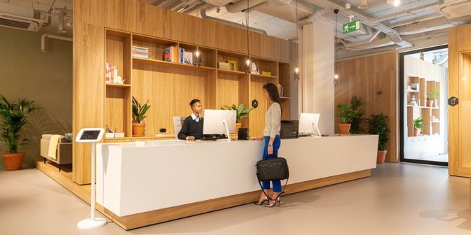 Bedrijfsvastgoed te huur in Gaston Crommenlaan, 9050 Gentbrugge