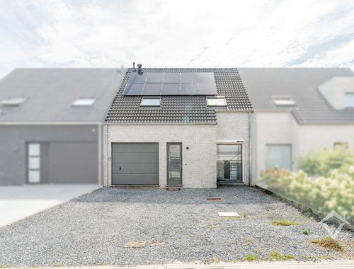                                        Woning te koop in Koekelare, € 469.000
