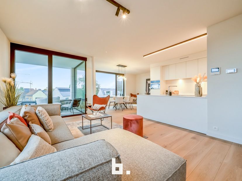 Appartement à vendre
                    à 8200 Sint-Michiels